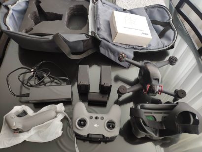 کوادکوپتر سرعتی DJI FPV در حد آکبند