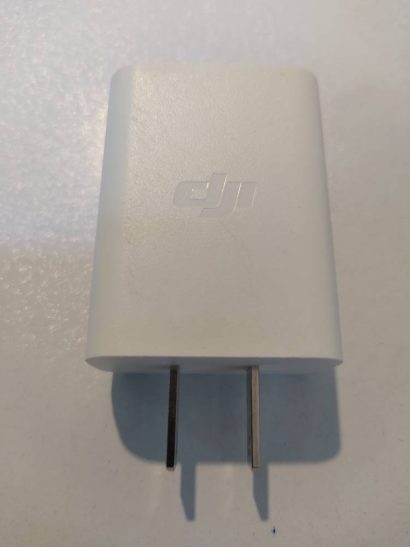 آداپتور شارژر 18 وات DJI در حد نو