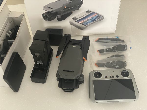 پهپاد مویک 3پرو DJI Mavic 3 Pro دست دوم کارکرده